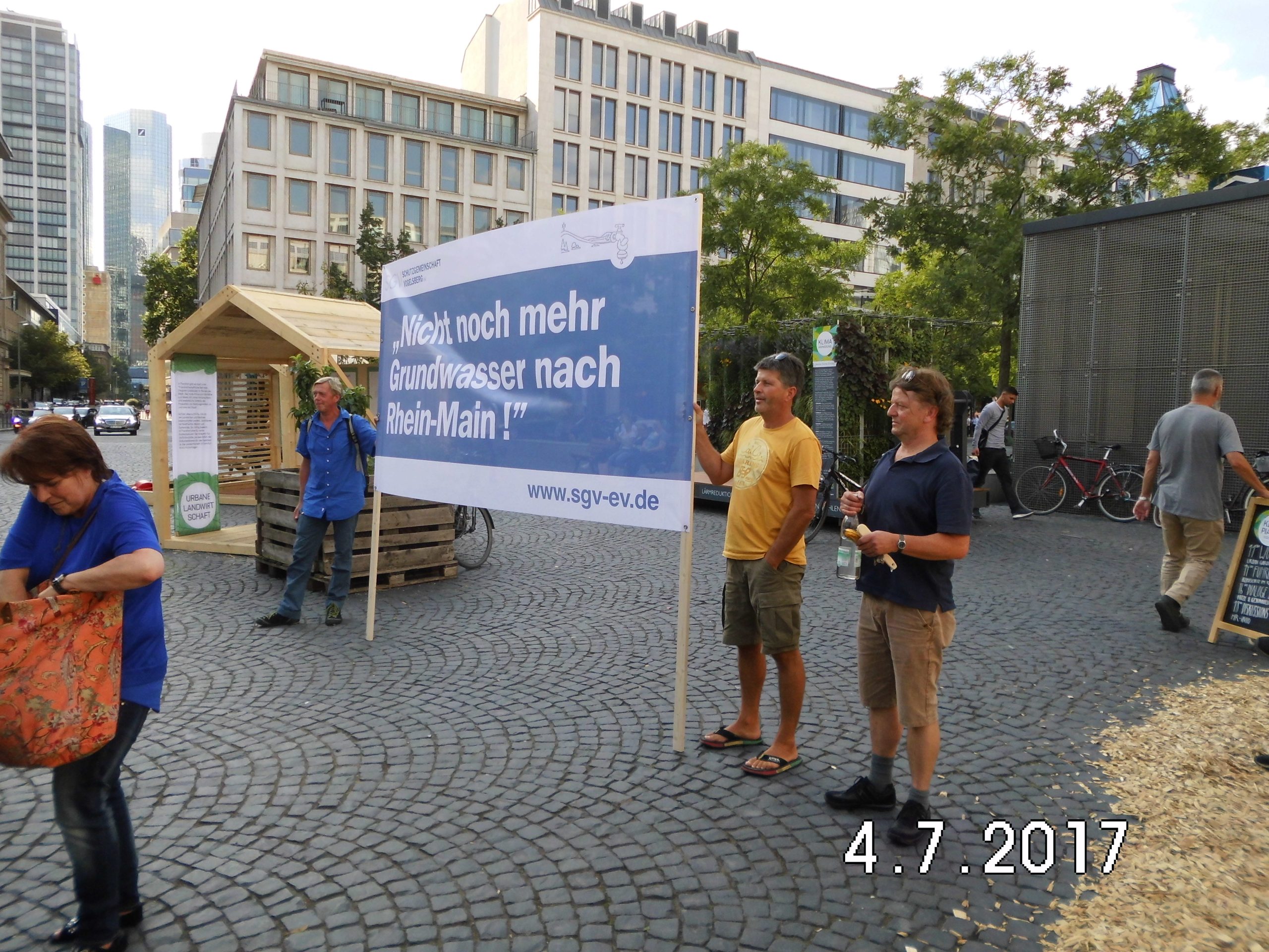 O. Wack (SGV) und Uwe Zaschel (NaturFreunde Lauterbach)
