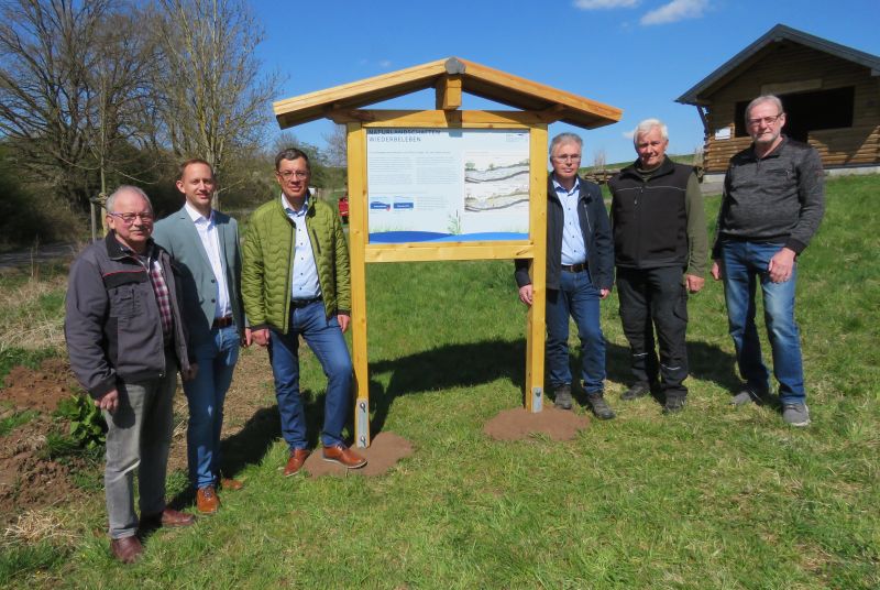 Bild: Herbert Schott, vlnr: Hubert Klaus, Leopold Bach, Heiko Stock, Peter Weiß, Bern Klaus und Herbert Schaaf